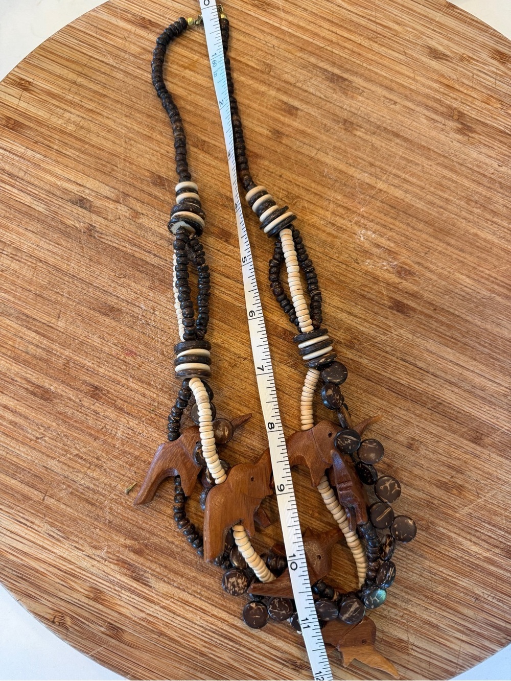Vintage Hand Crafted Brown & Cream Elephant Wood Bead Necklace Twist Lock Close - Picture 7 of 7